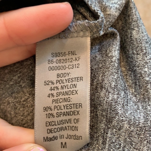 Gray champion athletic top - Picture 4 of 4